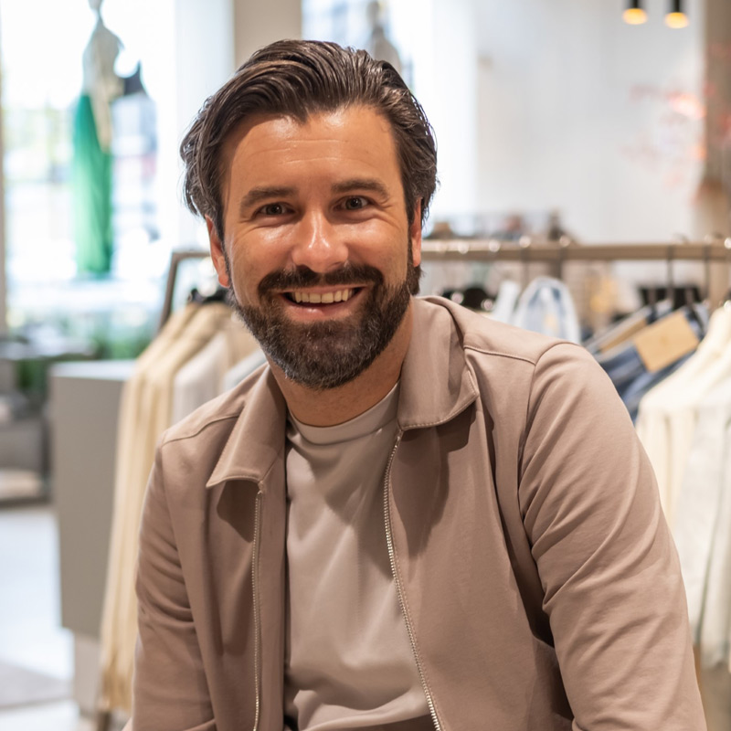 Glenn Ross in de winkel